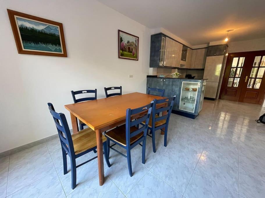 Casa Turistica Lucena Villa Вилагарсия де Ароуса Екстериор снимка